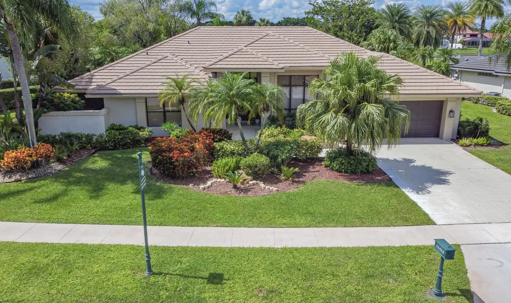 11415 Boca Woods Lane Boca Raton FL 33428