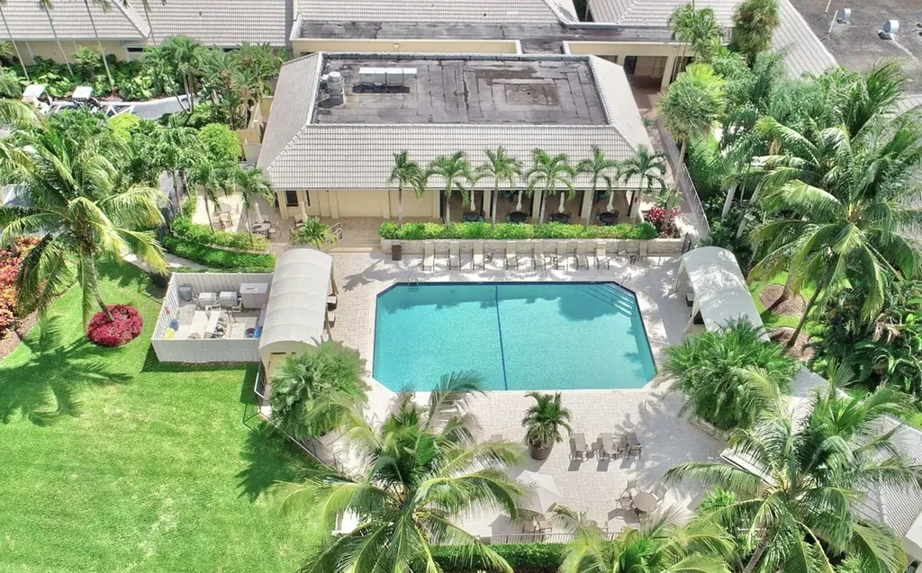 11415 Boca Woods Lane Boca Raton FL 33428