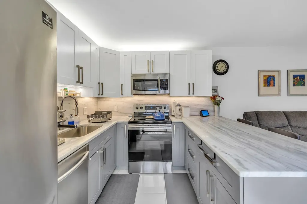 2776 SW 15th Street Deerfield Beach FL 33442