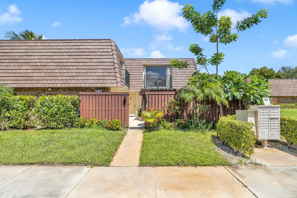 2776 SW 15th Street Deerfield Beach FL 33442