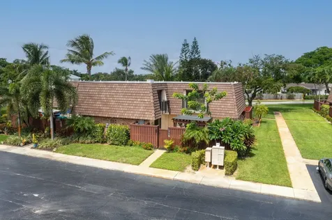 2776 SW 15th Street Deerfield Beach FL 33442