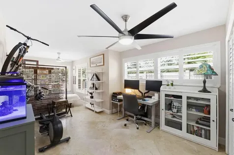 1436 NE 38th Street Oakland Park FL 33334