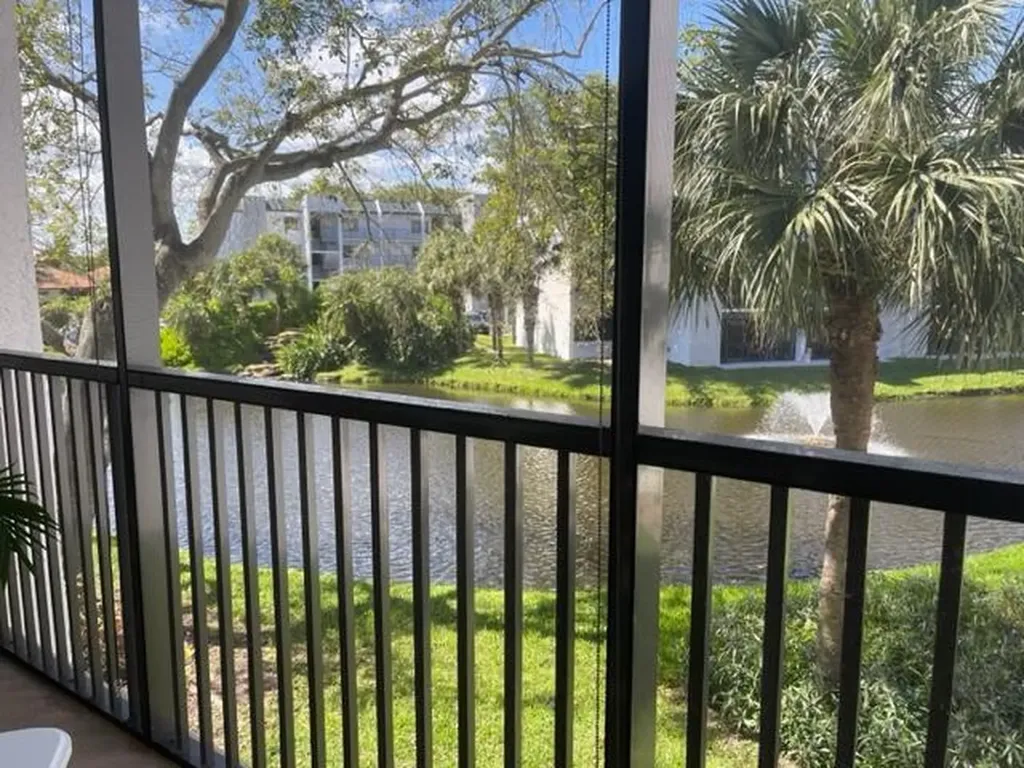 1605 Us-1 Jupiter FL 33477