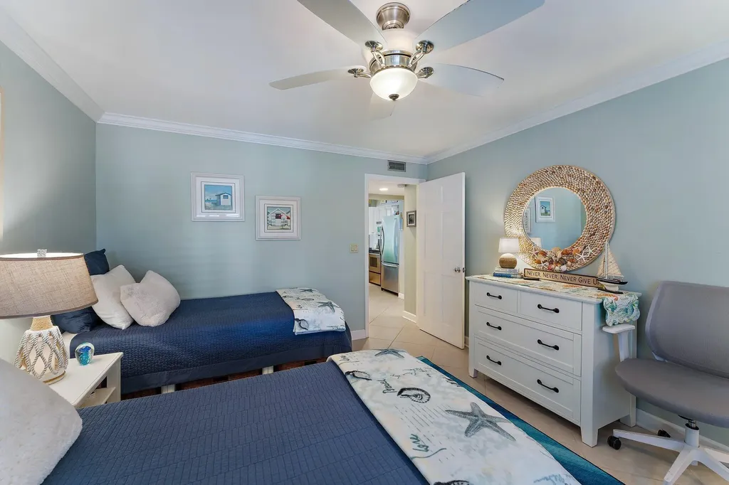 1605 Us-1 Jupiter FL 33477