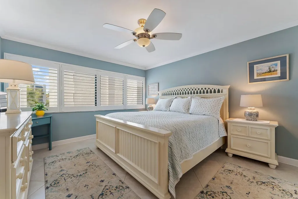 1605 Us-1 Jupiter FL 33477