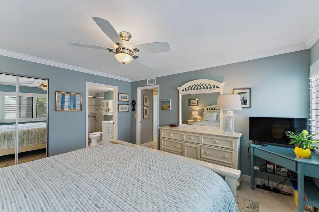 1605 Us-1 Jupiter FL 33477