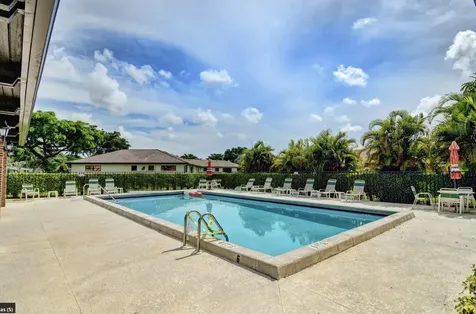 4660 Greentree Place Boynton Beach FL 33436