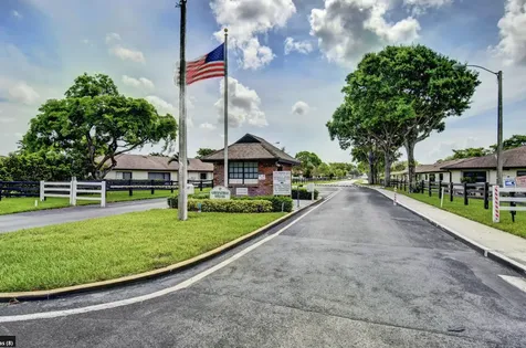4660 Greentree Place Boynton Beach FL 33436