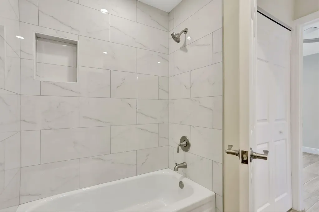 1945 SW 15th Street Deerfield Beach FL 33442