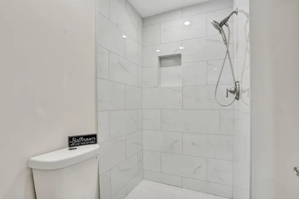 1945 SW 15th Street Deerfield Beach FL 33442