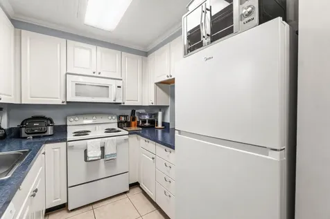 890 N Federal Highway Lantana FL 33460