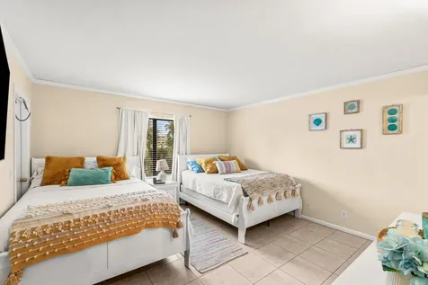 890 N Federal Highway Lantana FL 33460