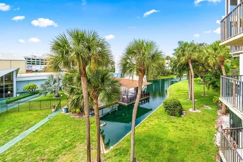 890 N Federal Highway Lantana FL 33460