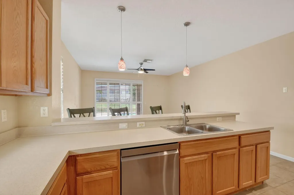 9157 Citrus Isle Lane Lake Worth FL 33467