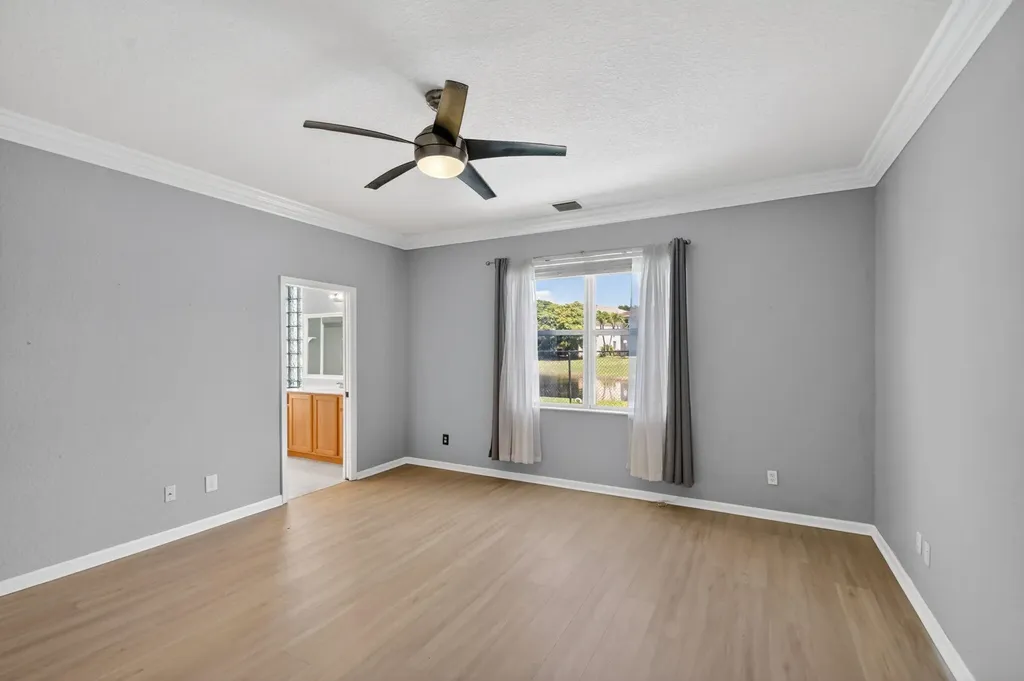 9157 Citrus Isle Lane Lake Worth FL 33467
