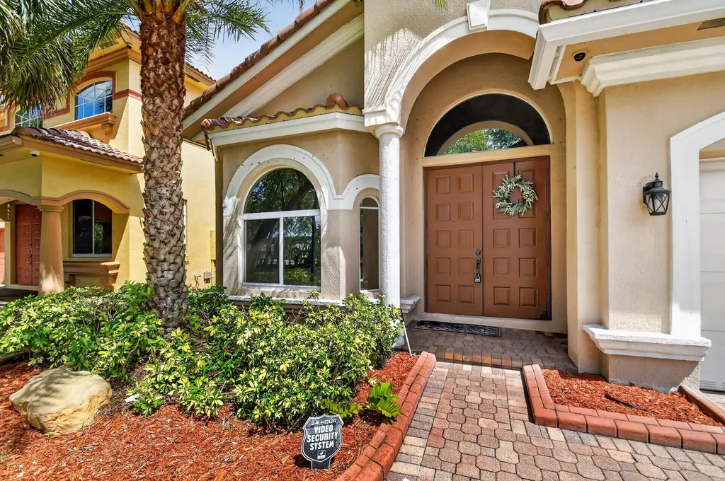9157 Citrus Isle Lane Lake Worth FL 33467