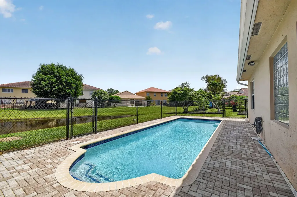 9157 Citrus Isle Lane Lake Worth FL 33467