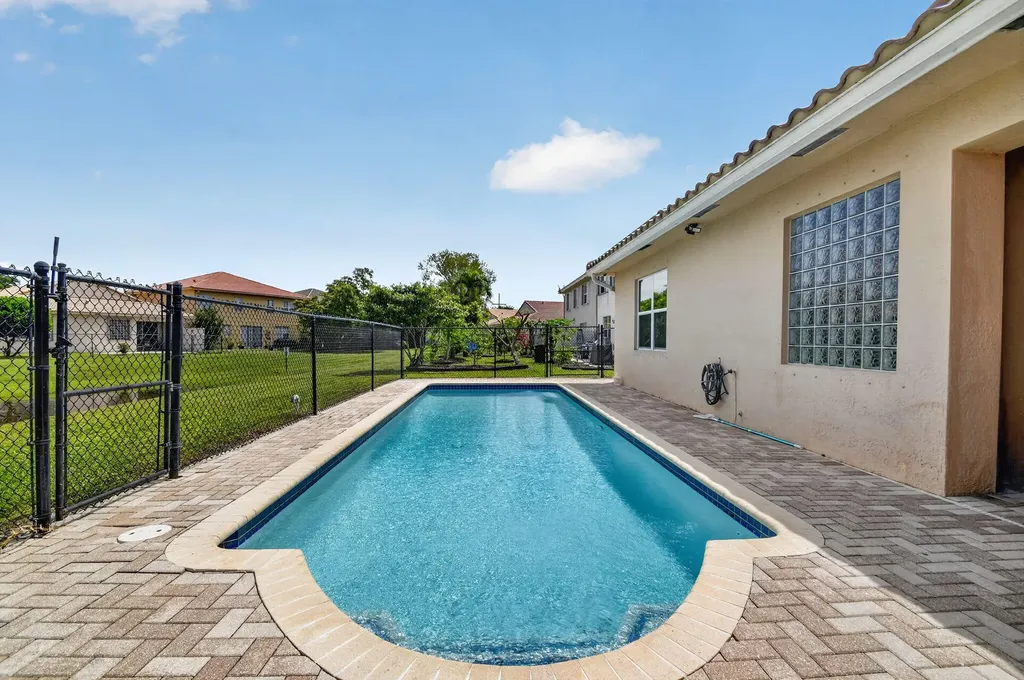 9157 Citrus Isle Lane Lake Worth FL 33467