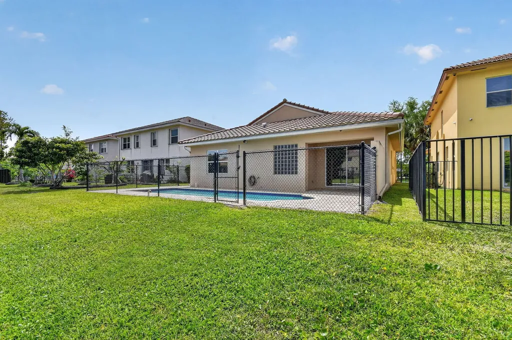 9157 Citrus Isle Lane Lake Worth FL 33467