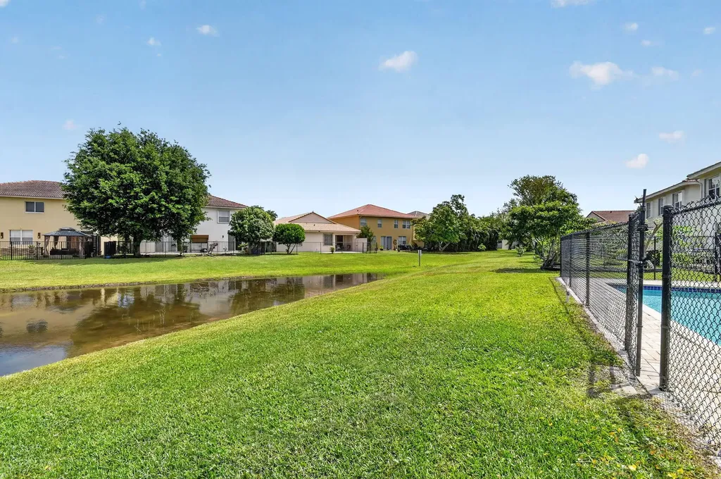 9157 Citrus Isle Lane Lake Worth FL 33467