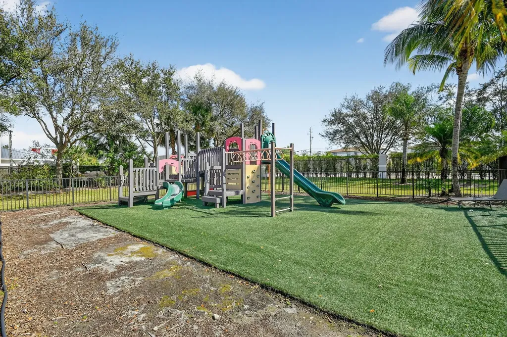 9157 Citrus Isle Lane Lake Worth FL 33467