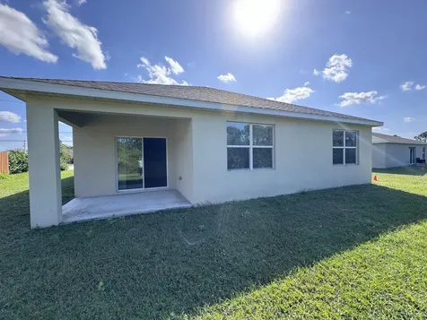 2526 SW Savage Boulevard Port St Lucie FL 34953