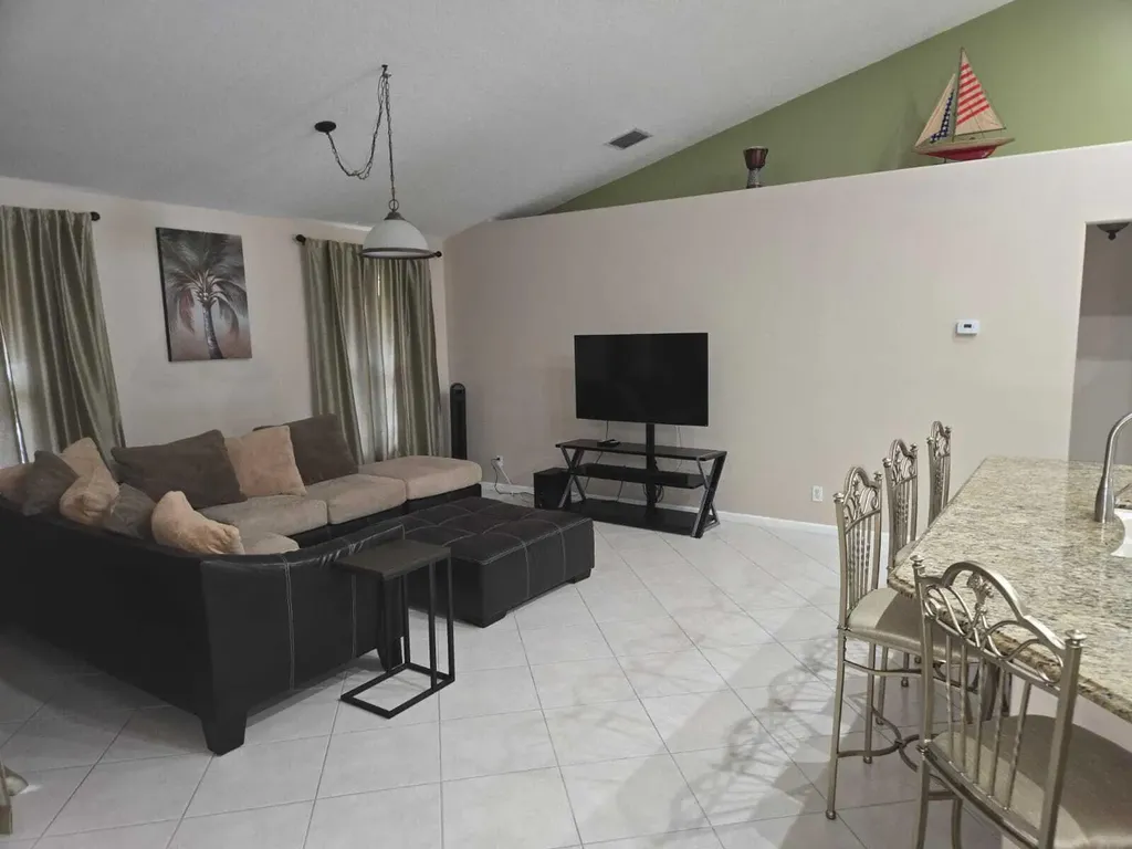 5514 NW Whitecap Road Port St Lucie FL 34986