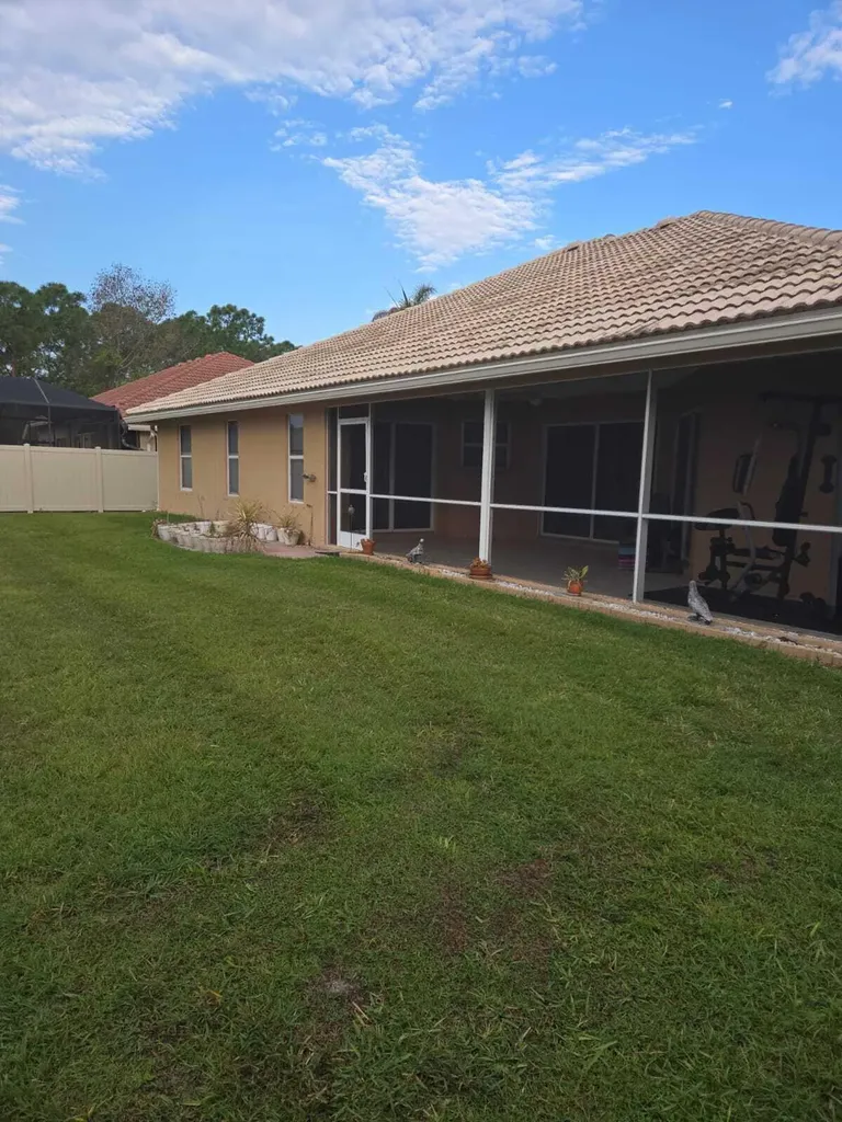 5514 NW Whitecap Road Port St Lucie FL 34986