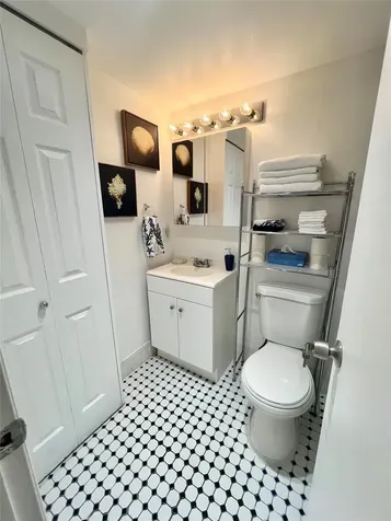 266 Oakridge P Deerfield Beach FL 33442