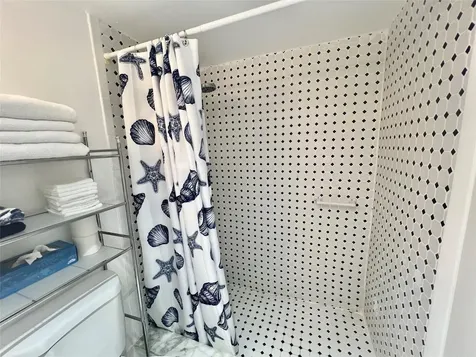 266 Oakridge P Deerfield Beach FL 33442