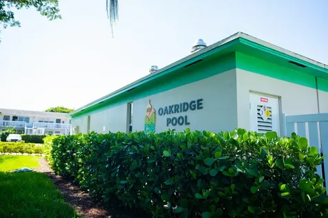 266 Oakridge P Deerfield Beach FL 33442