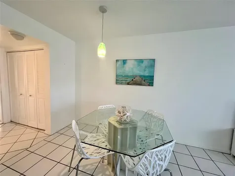 266 Oakridge P Deerfield Beach FL 33442