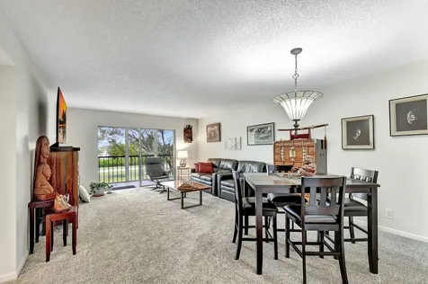 7185 Huntington Lane Delray Beach FL 33446