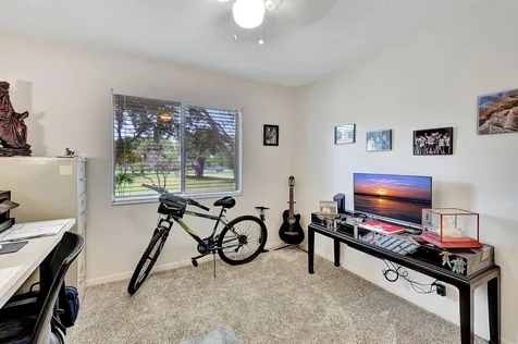 7185 Huntington Lane Delray Beach FL 33446