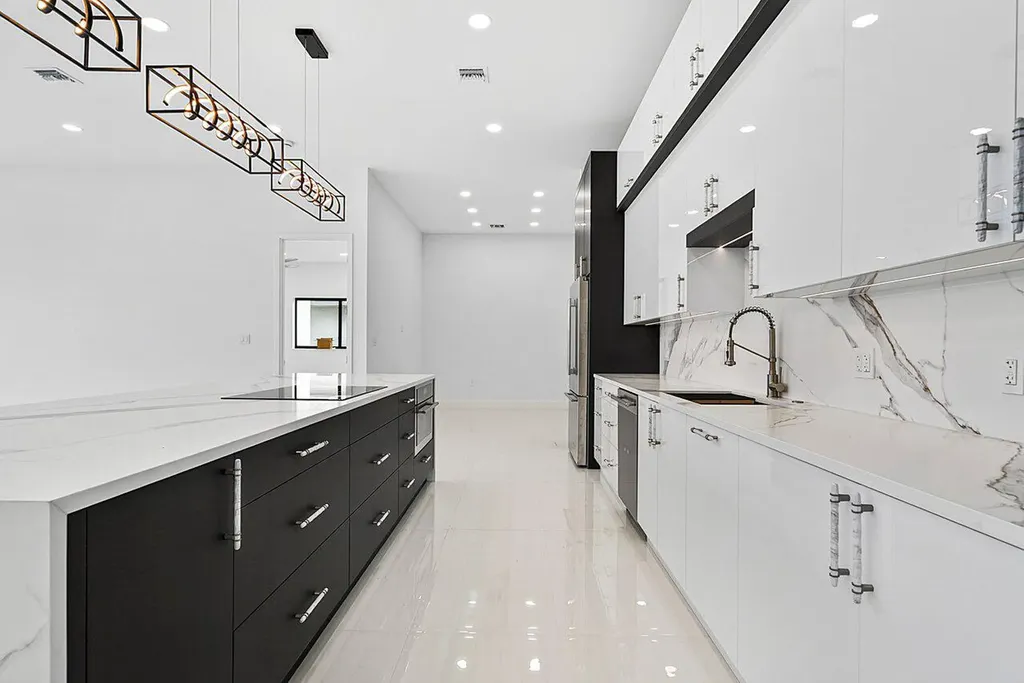 4887 Bocaire Boulevard Boca Raton FL 33487