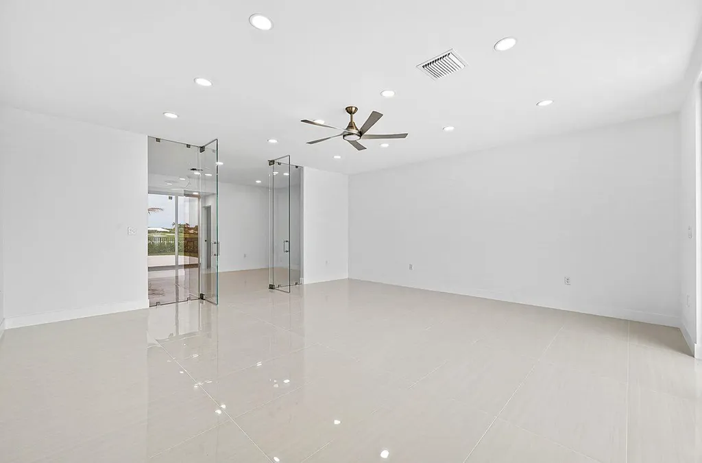 4887 Bocaire Boulevard Boca Raton FL 33487