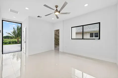 4887 Bocaire Boulevard Boca Raton FL 33487