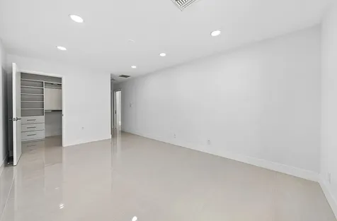 4887 Bocaire Boulevard Boca Raton FL 33487