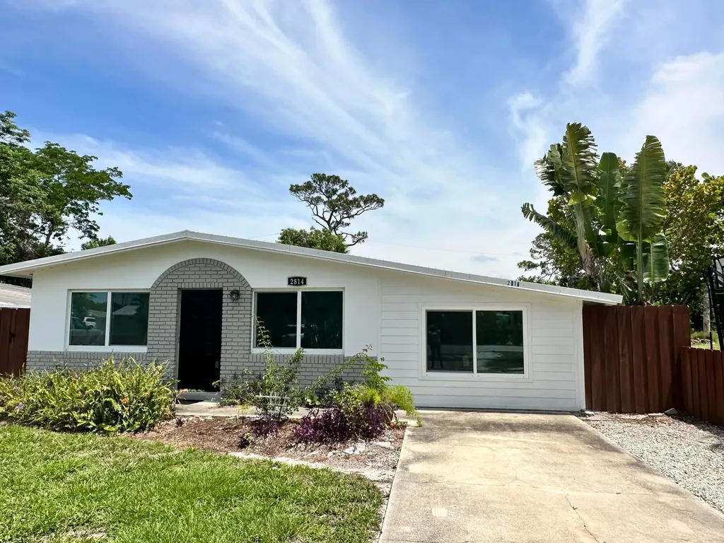 2814 SE Indian Street Stuart FL 34997