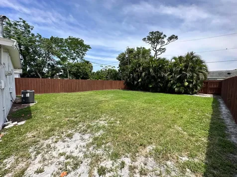 2814 SE Indian Street Stuart FL 34997