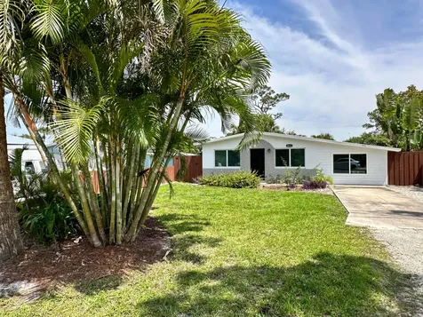 2814 SE Indian Street Stuart FL 34997