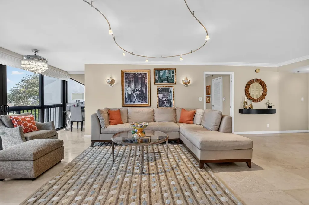 1921 Bridgewood Drive Boca Raton FL 33434