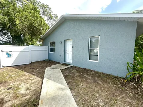 5106 Sanibel Avenue Fort Pierce FL 34951