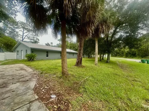 5106 Sanibel Avenue Fort Pierce FL 34951