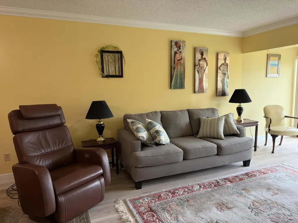 1121 Cactus Terrace Delray Beach FL 33445