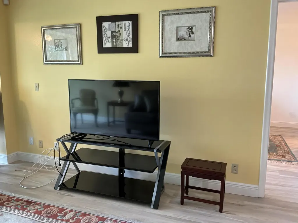 1121 Cactus Terrace Delray Beach FL 33445