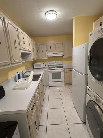 1121 Cactus Terrace Delray Beach FL 33445