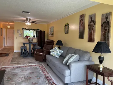 1121 Cactus Terrace Delray Beach FL 33445
