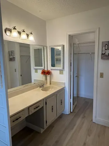 1121 Cactus Terrace Delray Beach FL 33445