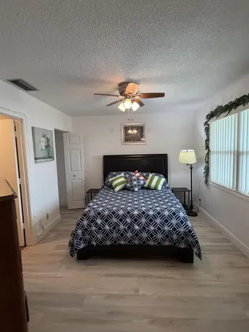 1121 Cactus Terrace Delray Beach FL 33445